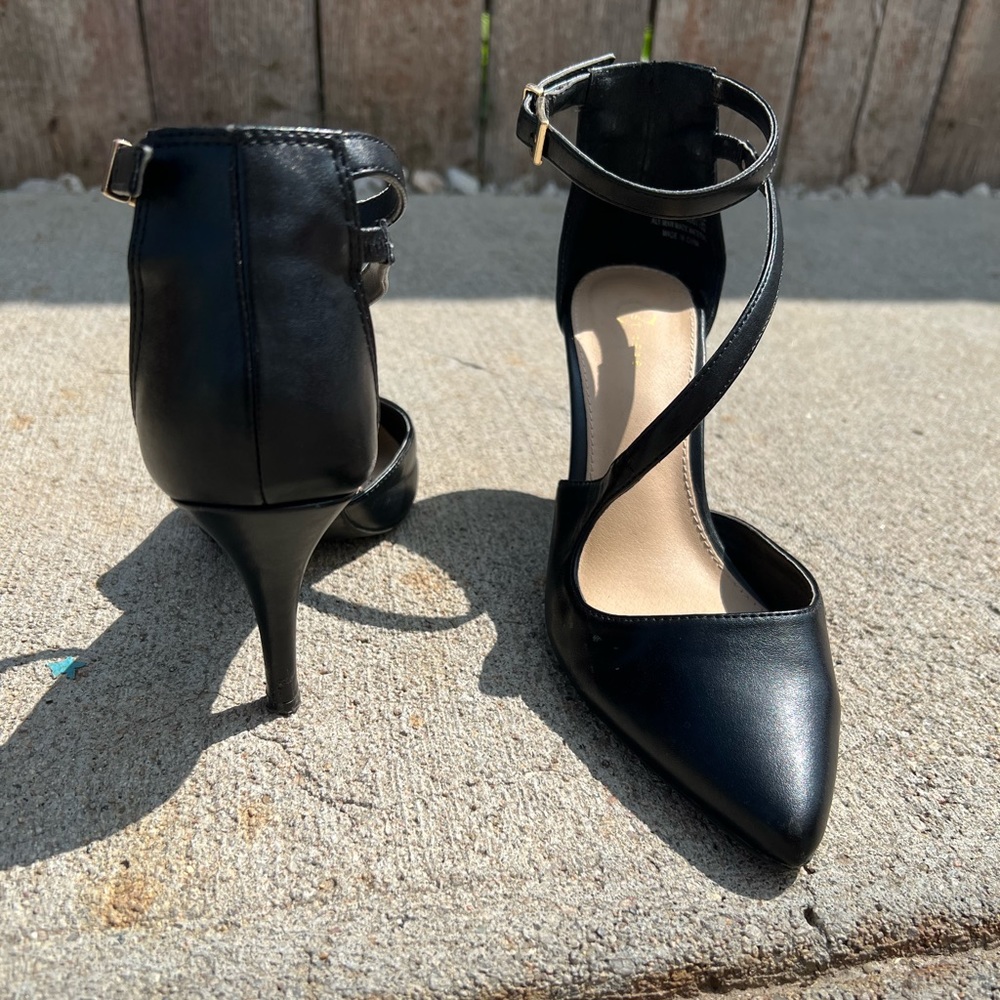 C est. 1946 Women’s Black Strapy Heel.